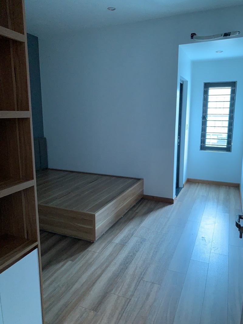 BÁN NHÀ ĐỘC LẬP 5 TẦNG – CẦU THANG MÁY – VỊ TRÍ ĐẮC ĐỊA TẠI LÊ HỒNG PHONG, HẢI PHÒNG 